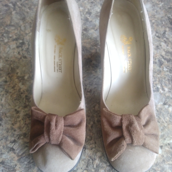 Back Street Round-Toe Bow Suede High Heel Pumps Size 7.5B (71) - Picture 11 of 11